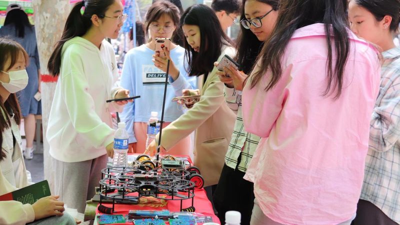 物联网平台：揭秘其核心功能与选型要点